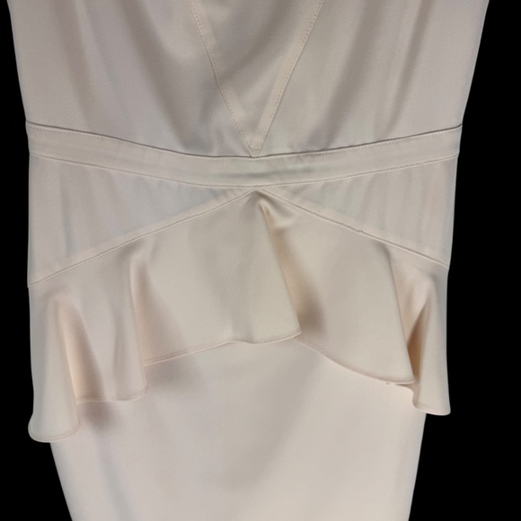 Bebe Elise Pale Pink Crepe Fitted Peplum Flutter Sleeve  Mini Dress Sz 00 - Picture 3 of 7